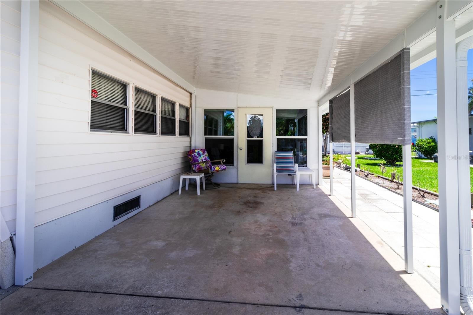 508 50TH AVENUE PLZ W