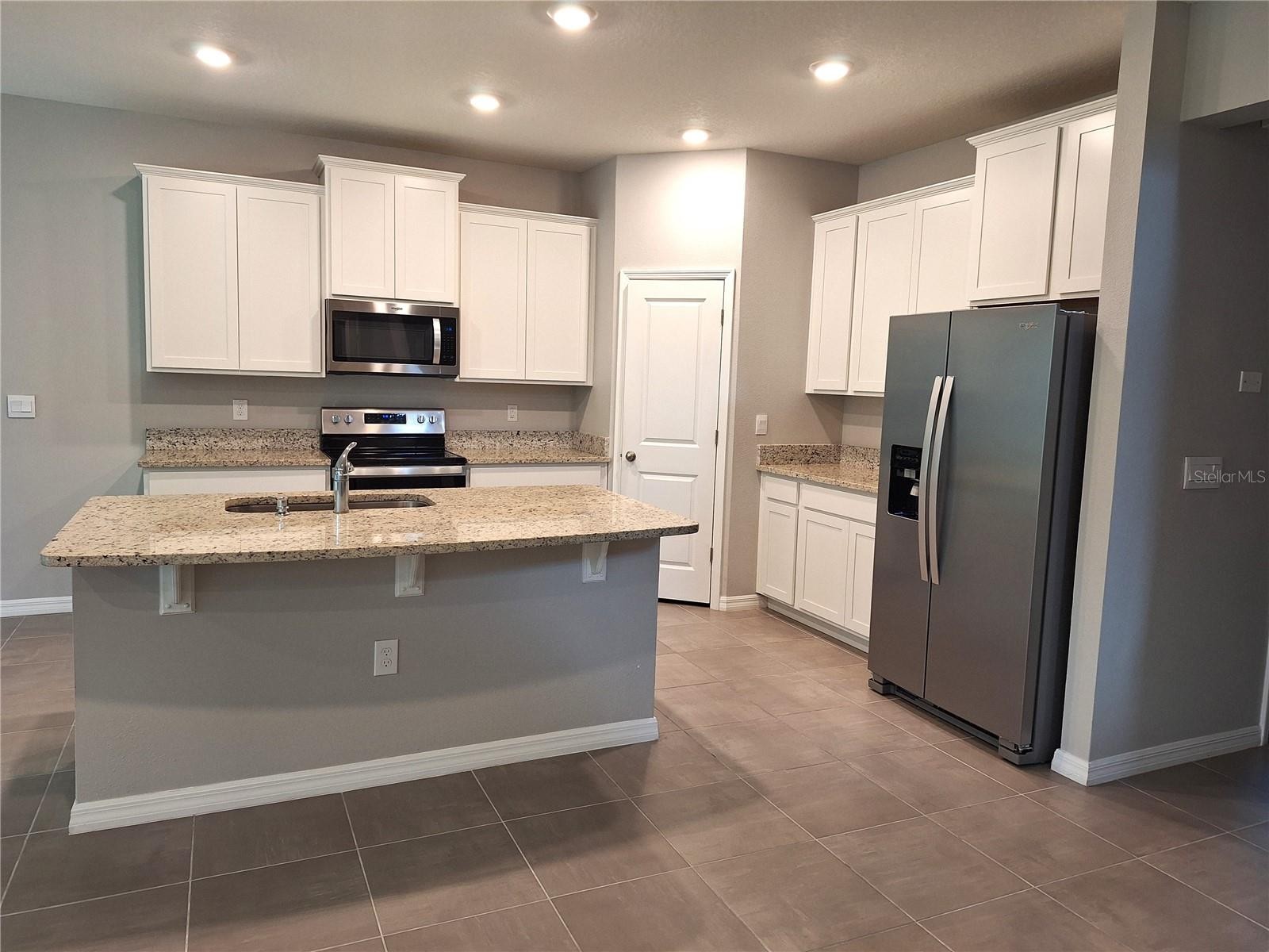 5348 ROCKY COAST PL