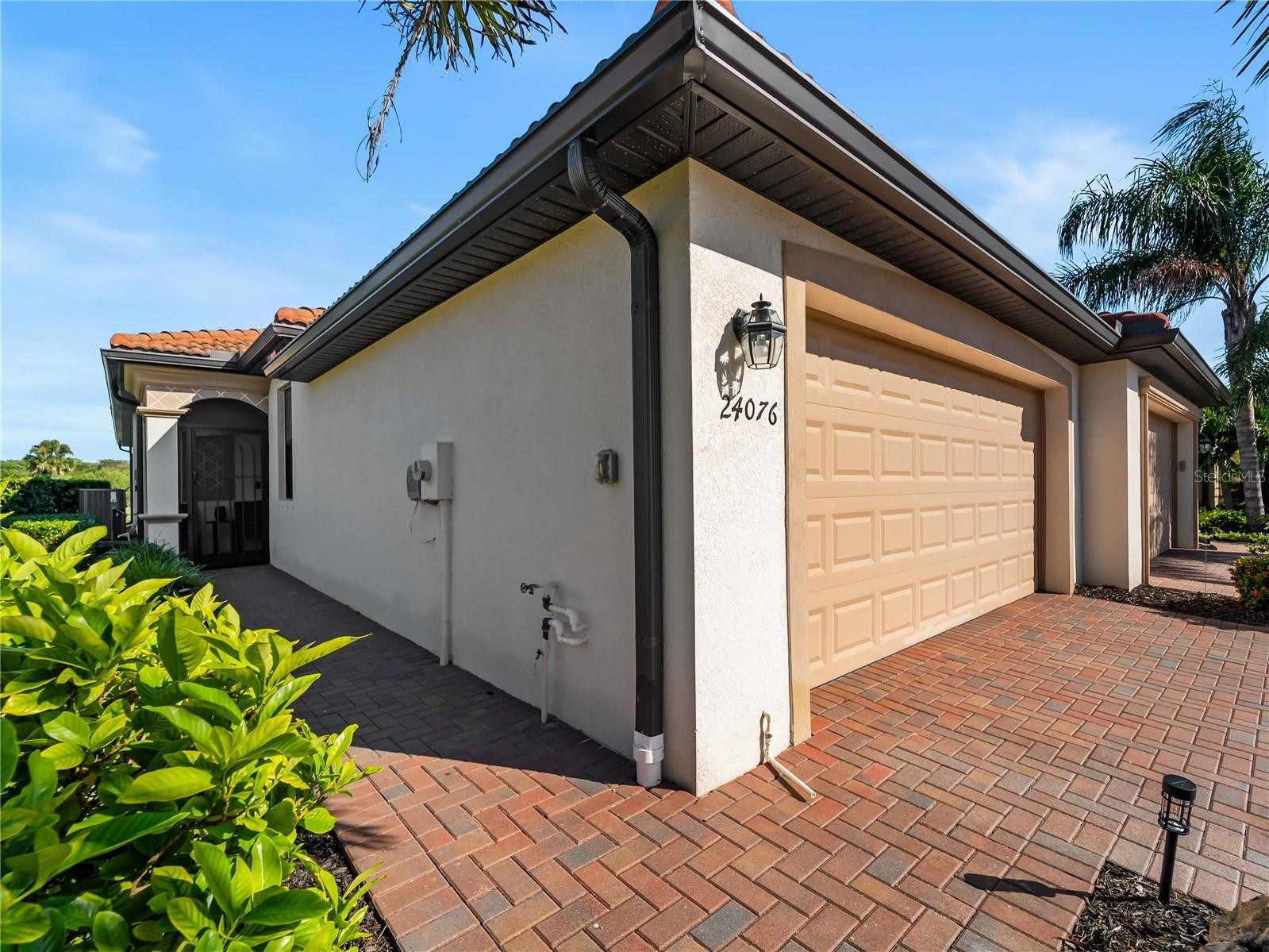 24076 CANTERWOOD WAY