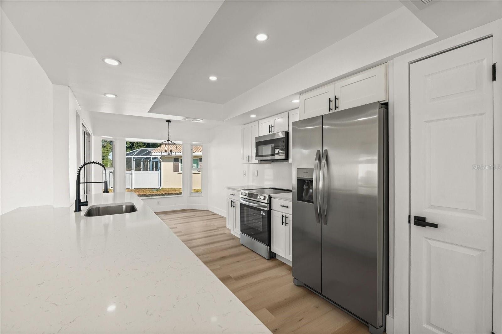 3535 VILLAGE GREEN DR