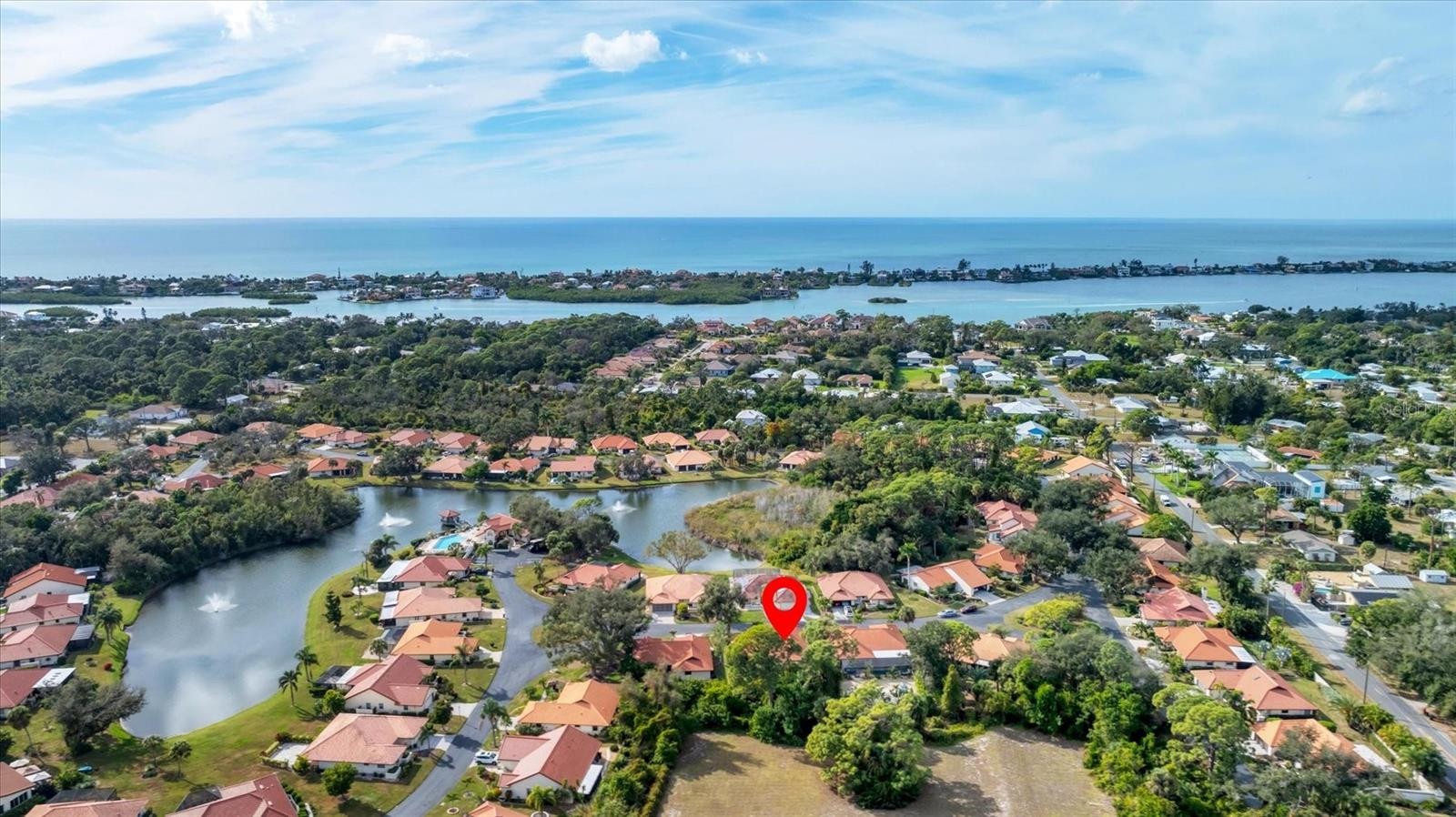 270 LAUREL HOLLOW DR #34