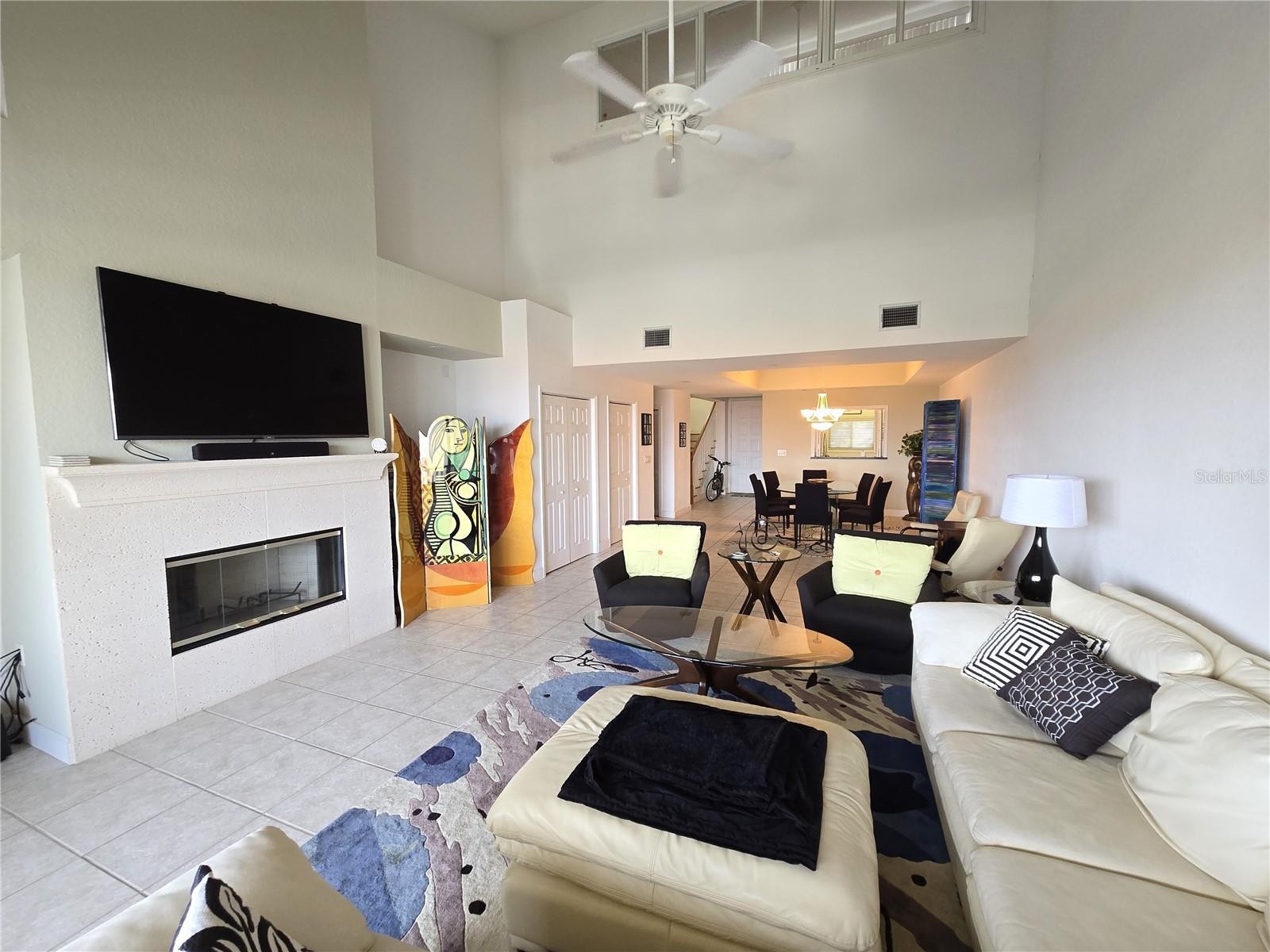 3905 MARINERS WALK #826