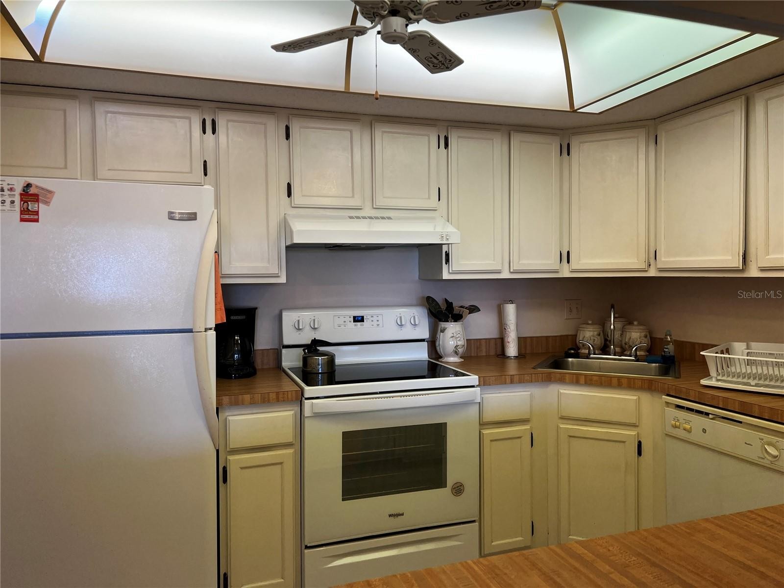 1211 CAPRI ISLES BLVD #55