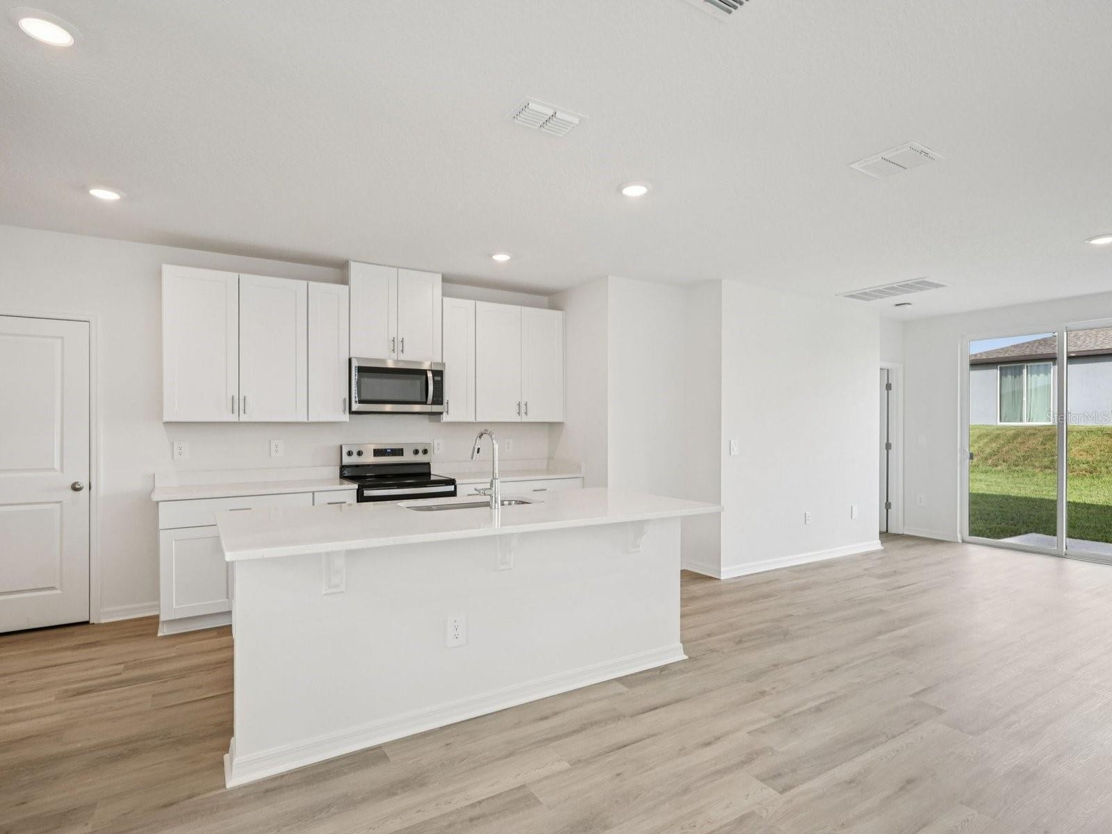 7930 LAKE POWELL PL