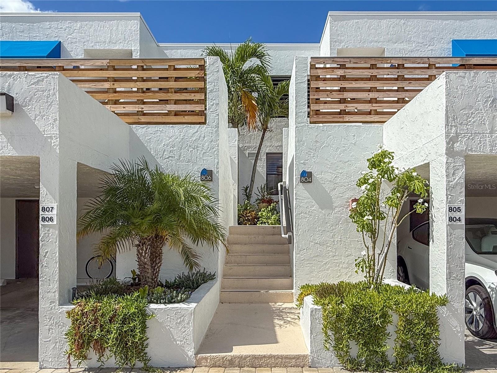 806 BAYPORT WAY #806