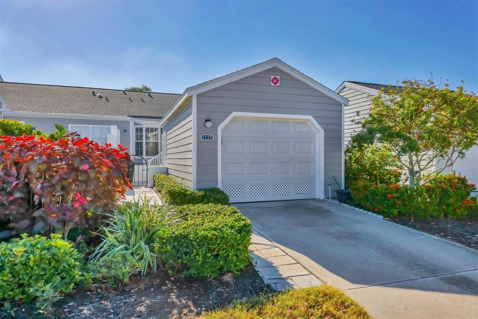 1225 SPOONBILL LANDINGS CIR