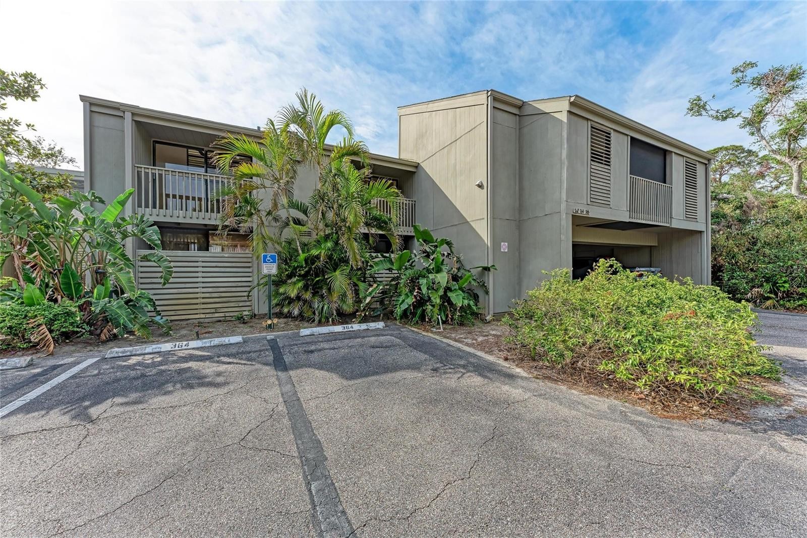 362 PINE RUN DR