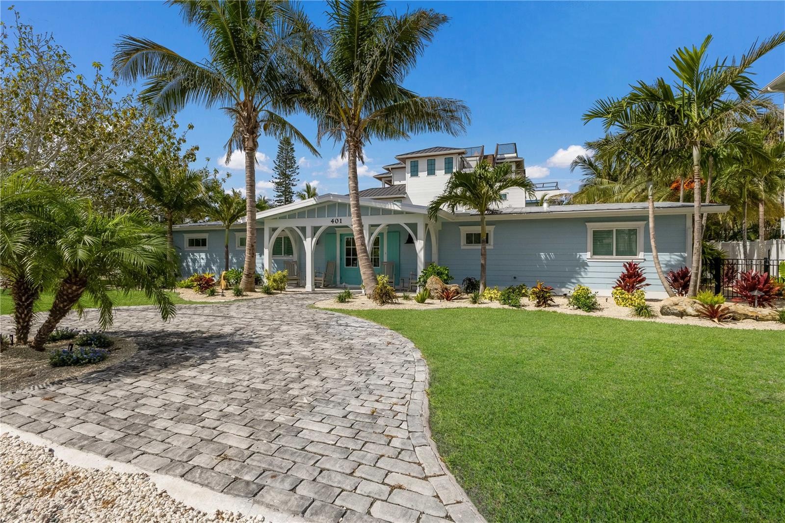 401 N SHORE DR