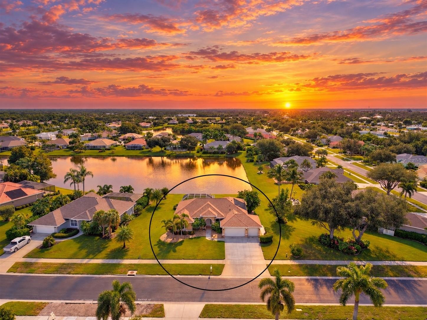 203 LAKE VICTORIA CT