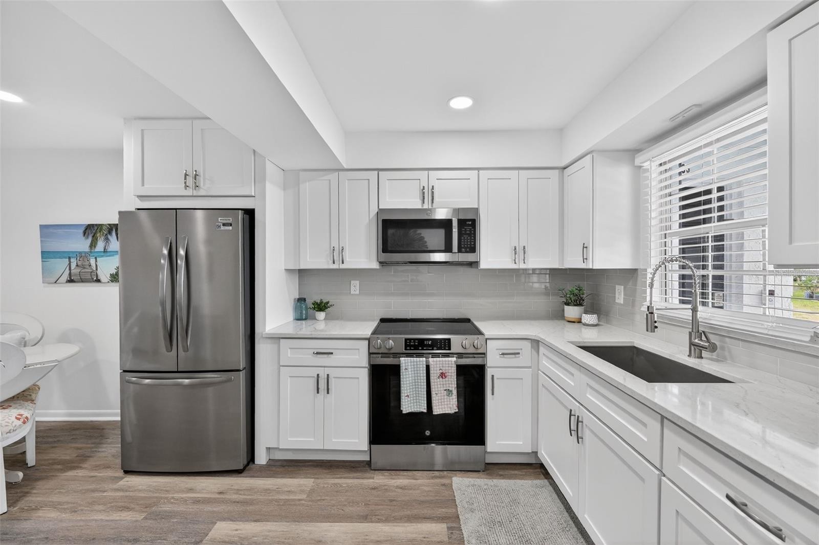 102 46TH AVENUE TER W #402