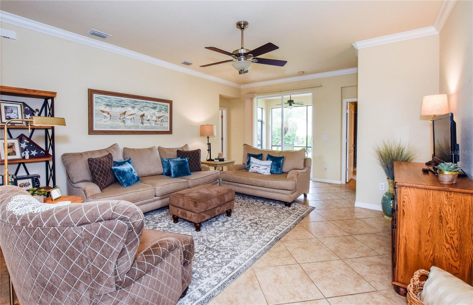 2122 SNAPDRAGON LN