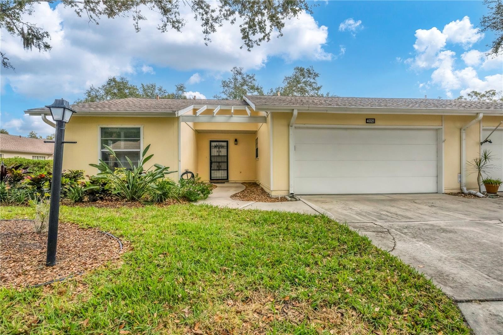 4021 OAKHURST DR #3121