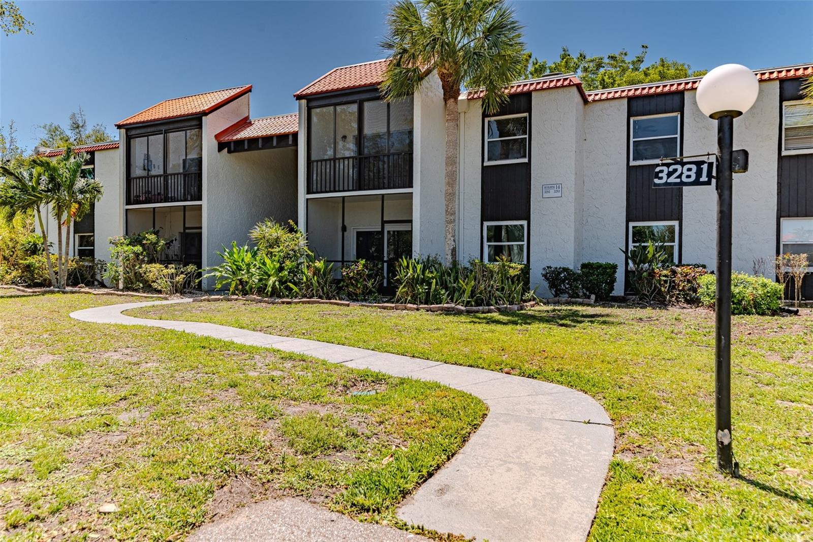 3281 BENEVA RD #202