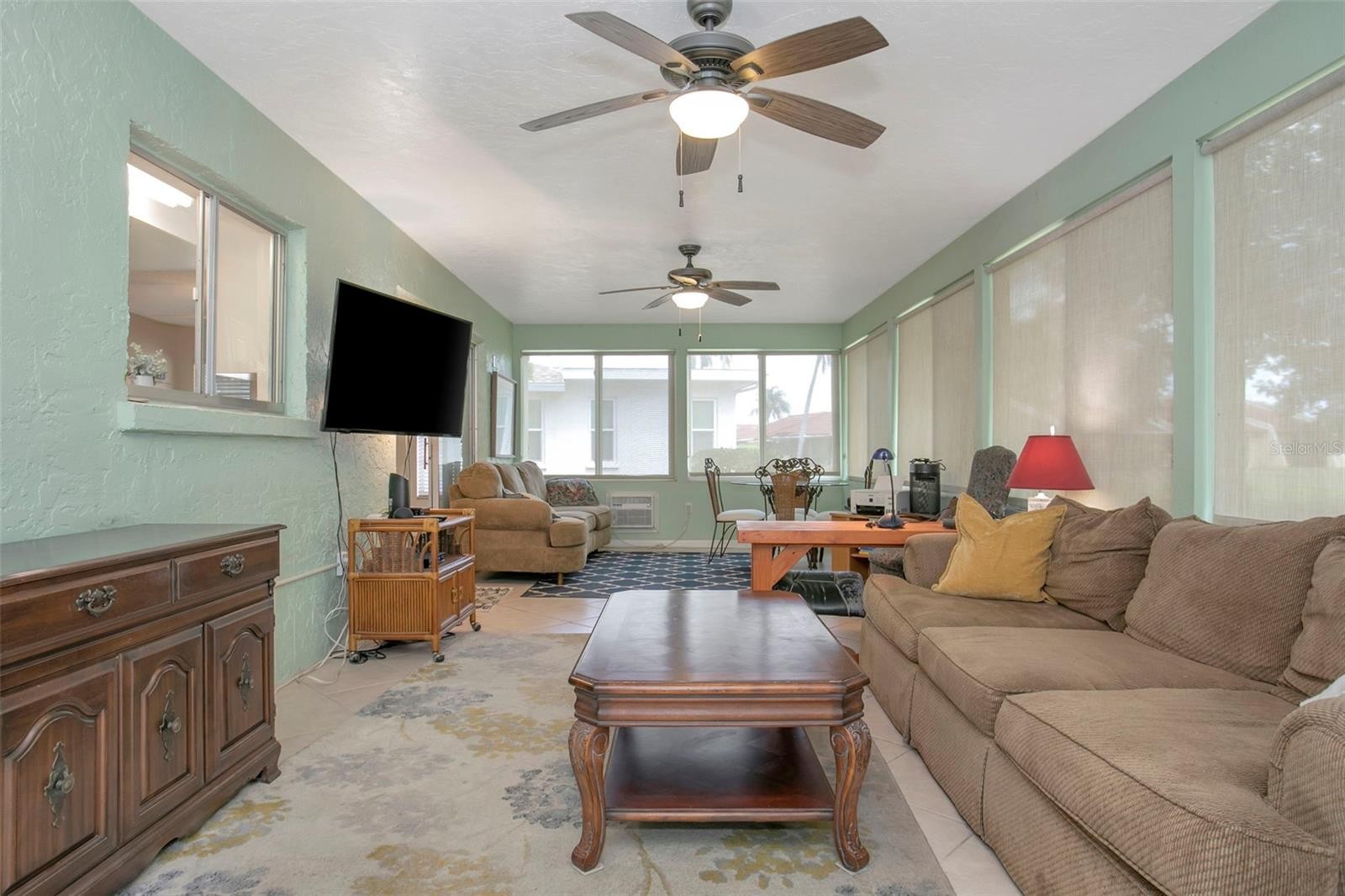 5817 11TH AVE W