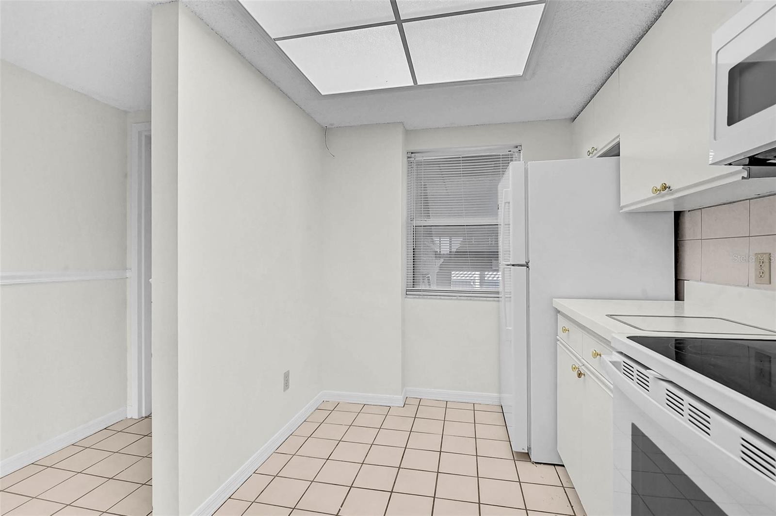 2320 TERRA CEIA BAY BLVD #202