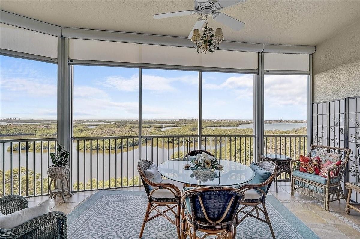 409 NORTH POINT RD #902