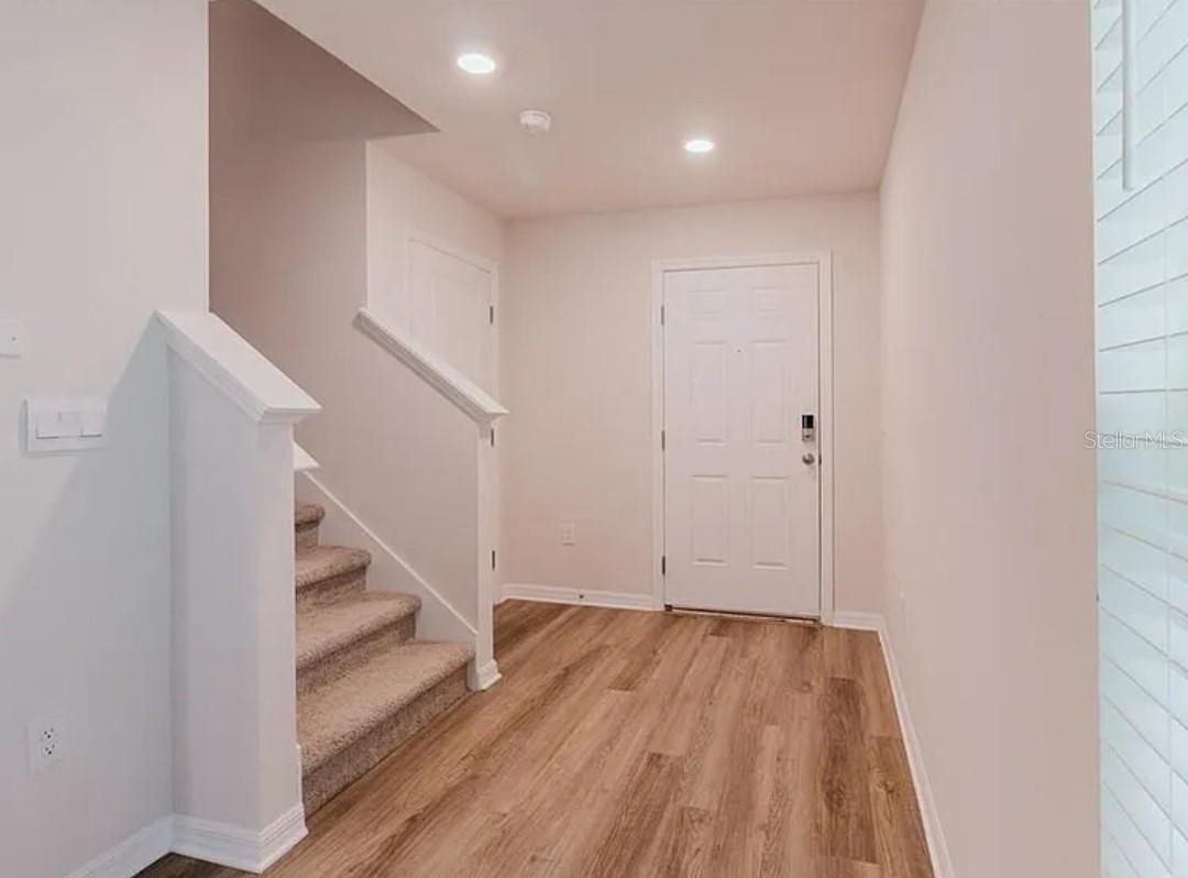 5846 SILVER MOONLIGHT DR