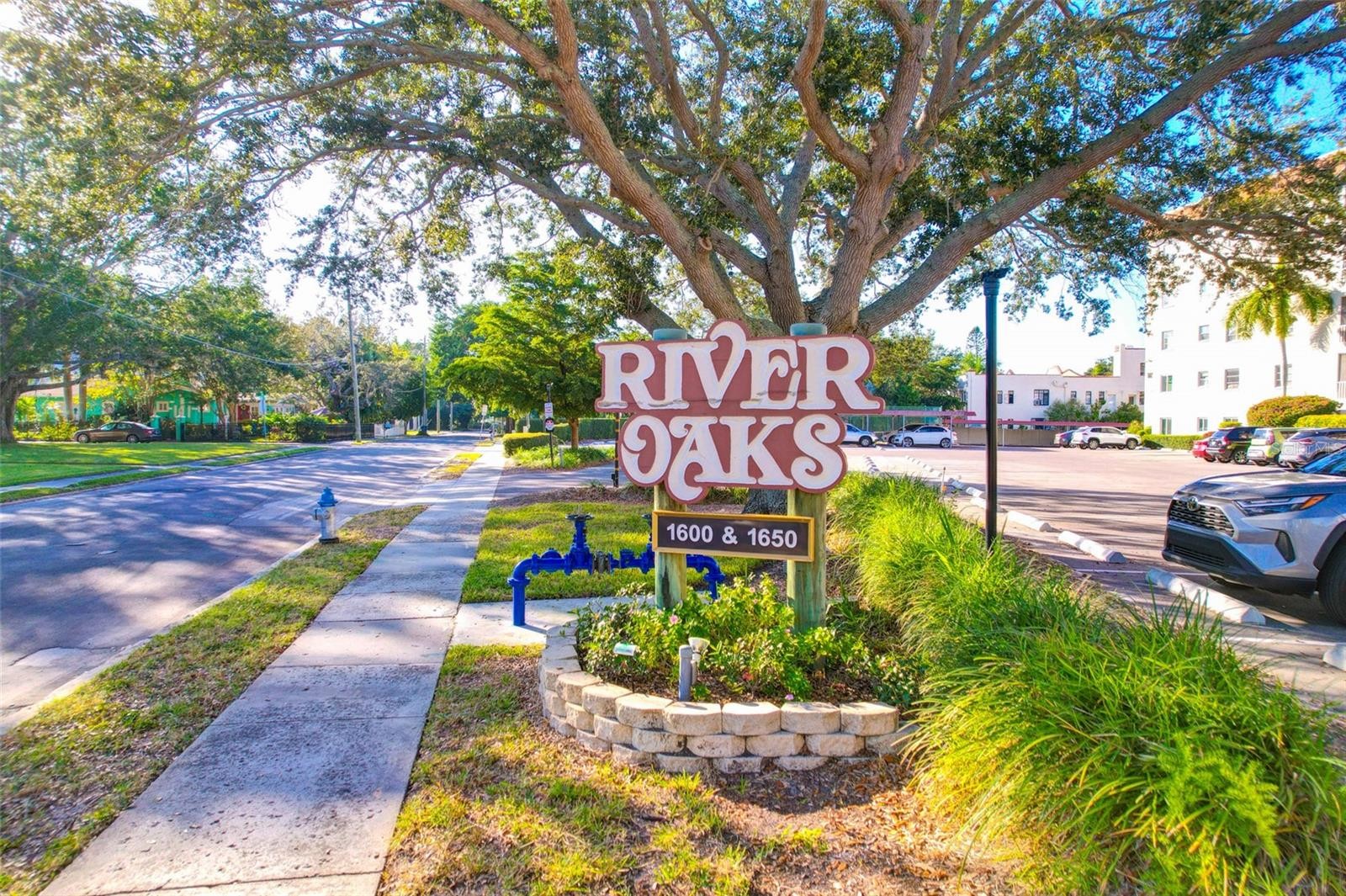 1650 1ST AVE W #106B