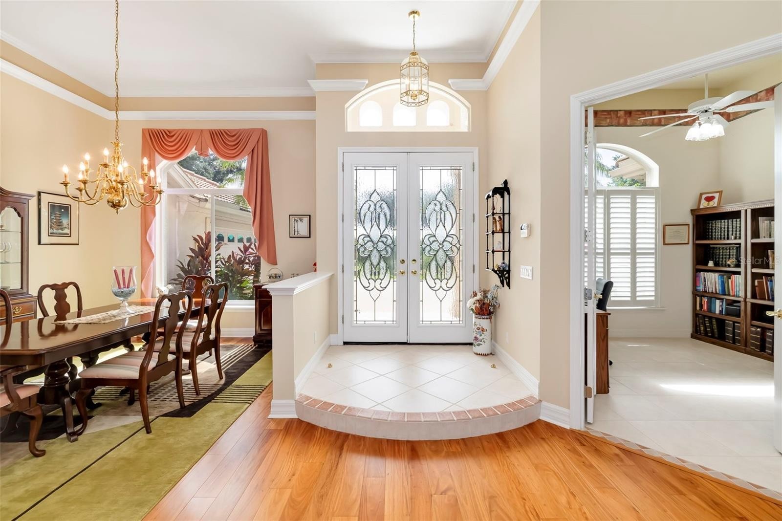 2528 TOM MORRIS DR
