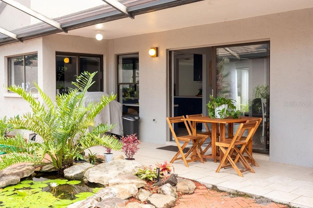 3724 GLEN OAKS MANOR DR