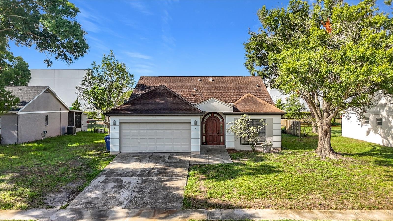 5664 25TH STREET CIR E