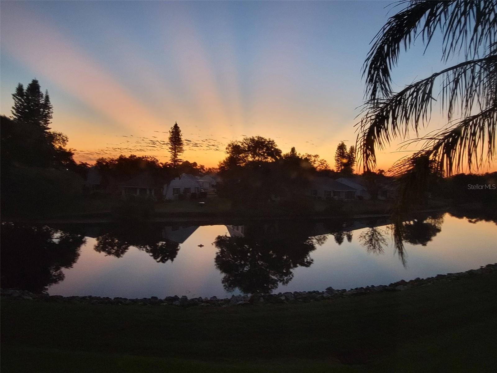 4859 INDEPENDENCE DR