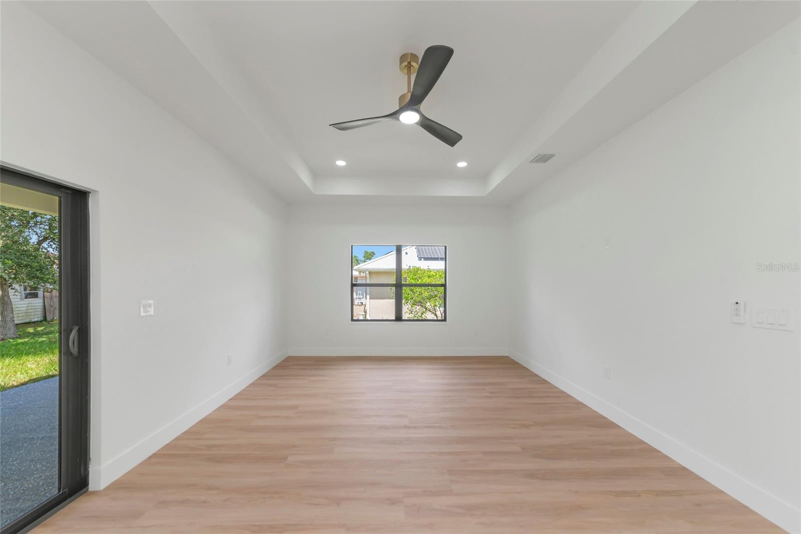 2681 WOODWARD AVE