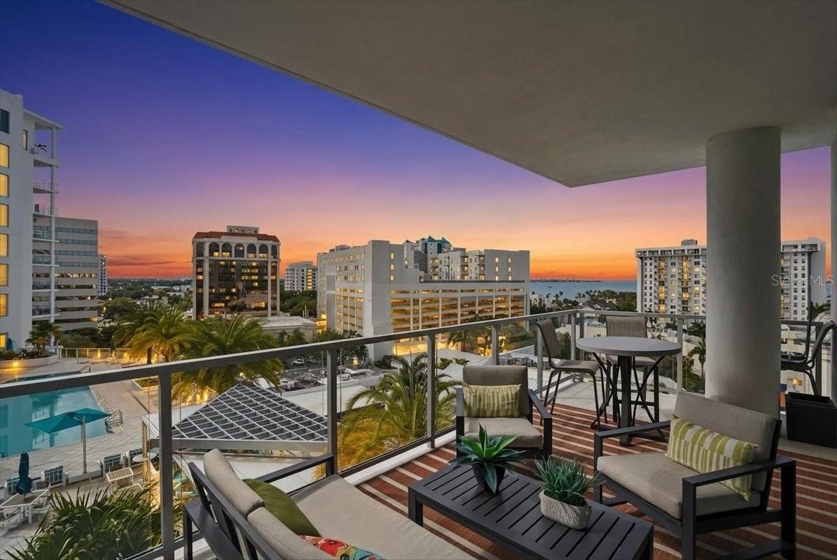 111 S PINEAPPLE AVE #714