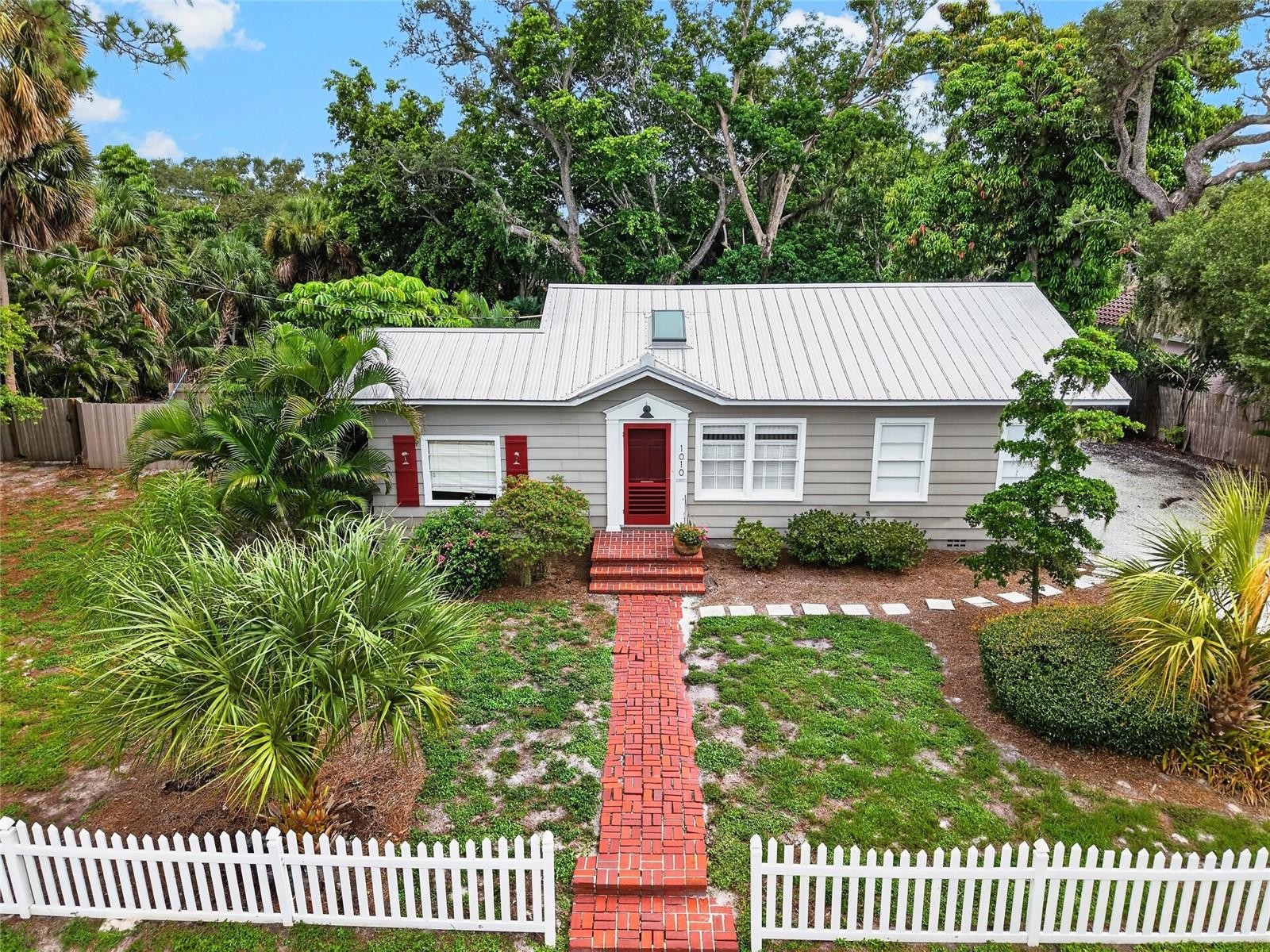 1010 VIRGINIA DR