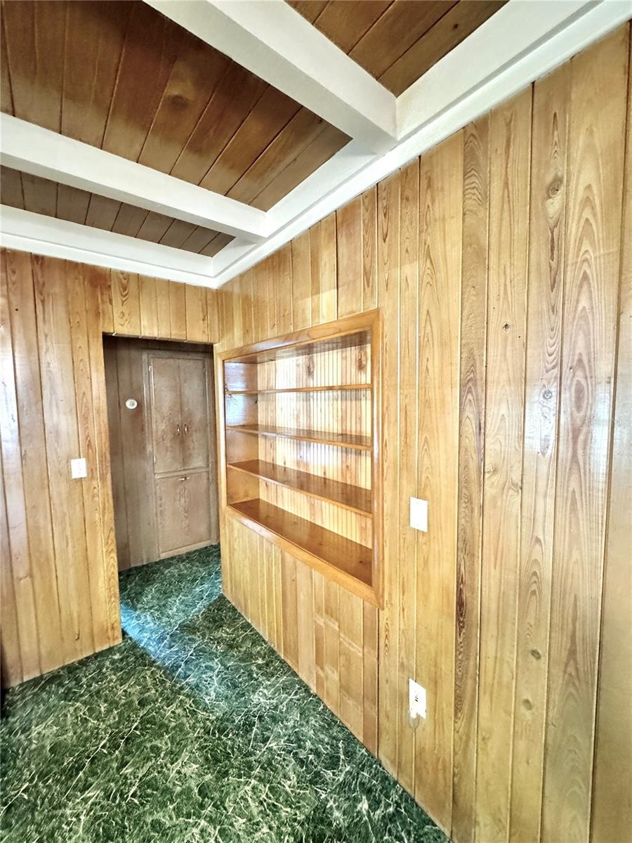 4306 GLORY PL