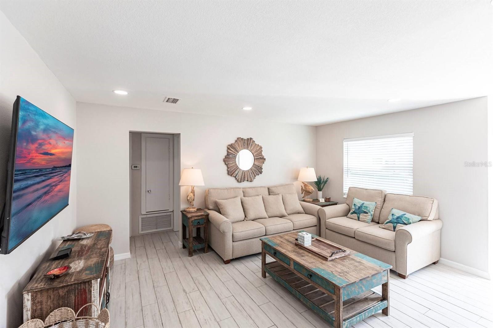 6020 MIDNIGHT PASS RD #52A