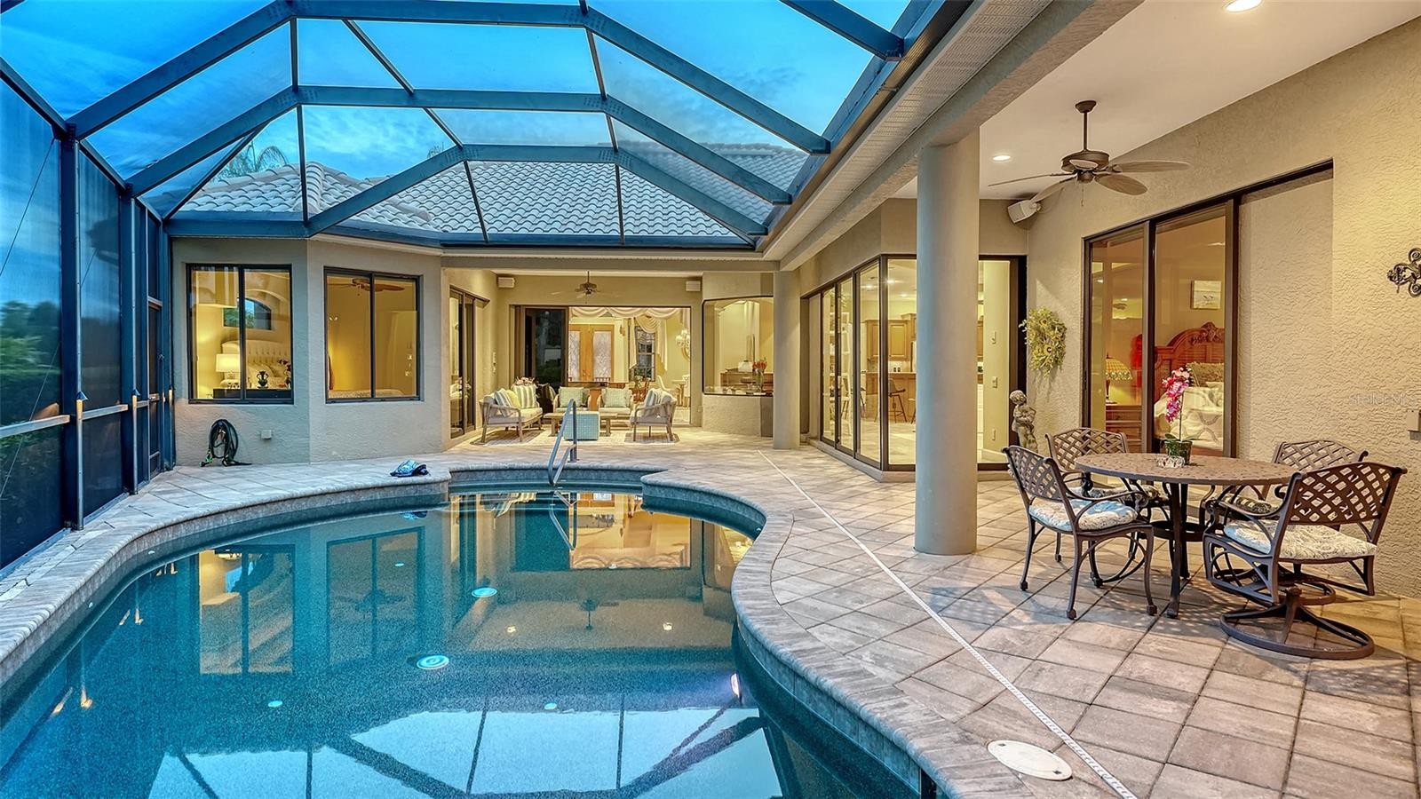 8889 ENCLAVE CT