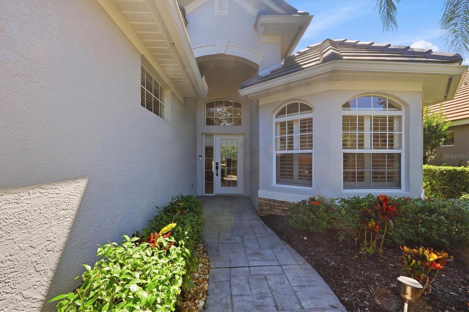 6514 OAKLAND HILLS DR