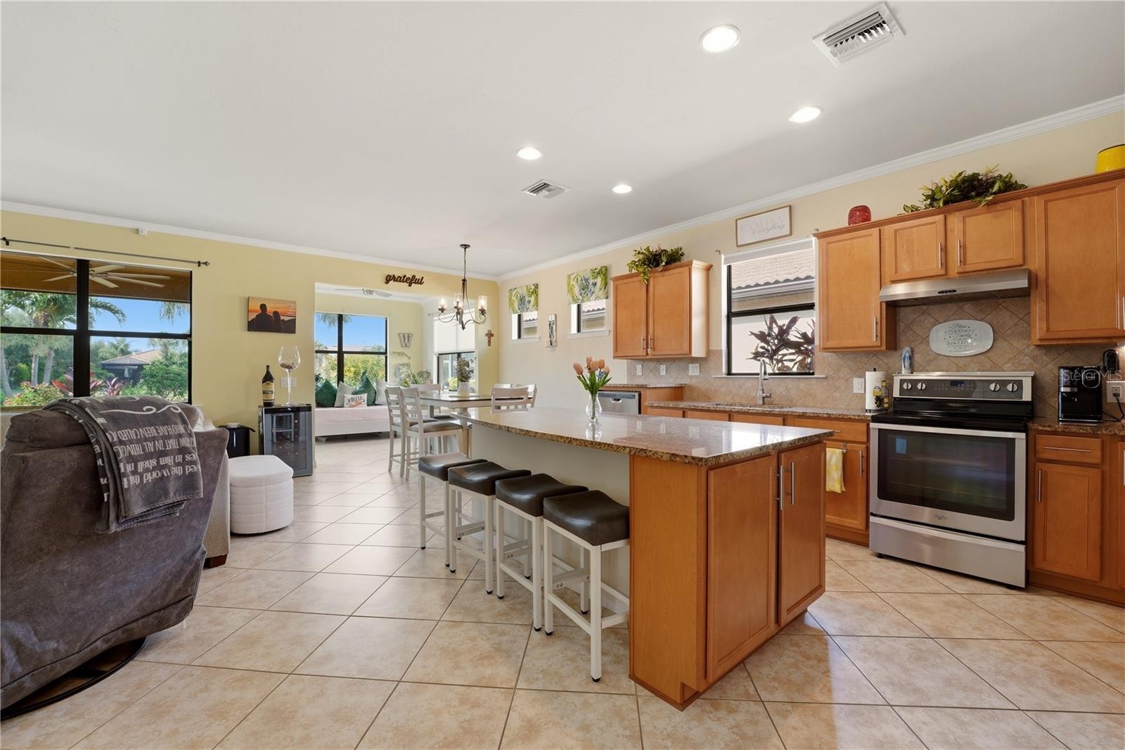 13920 KARINA ST
