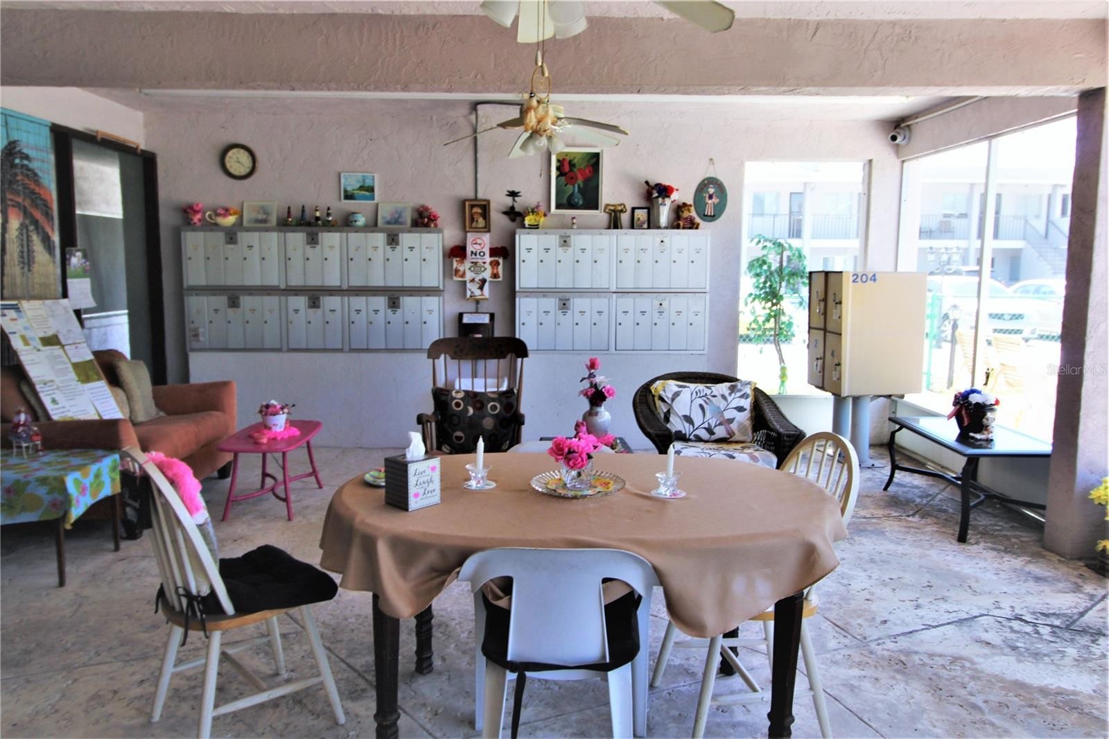 3101 BEE RIDGE RD #209