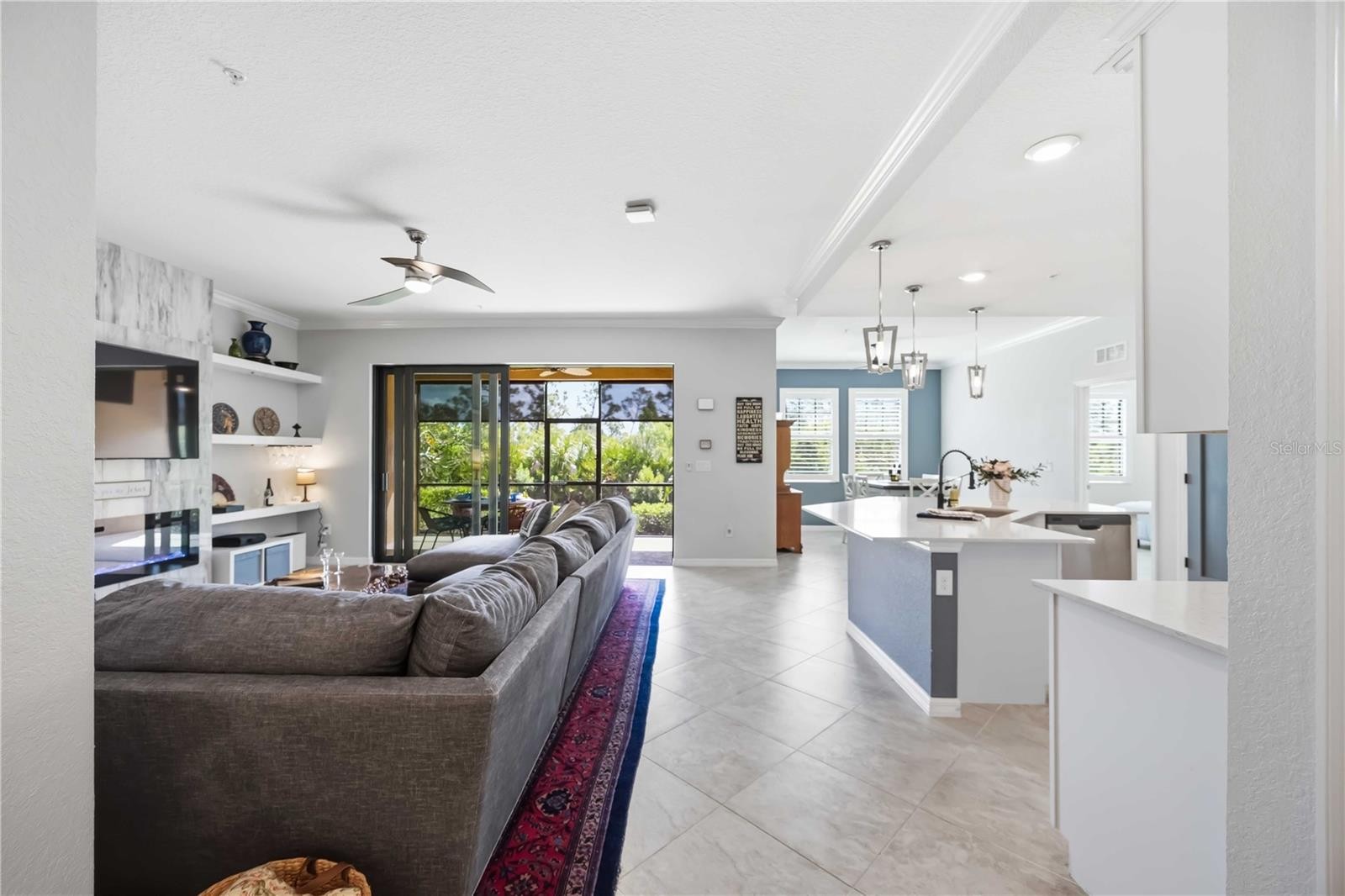 10055 CROOKED CREEK DR #102