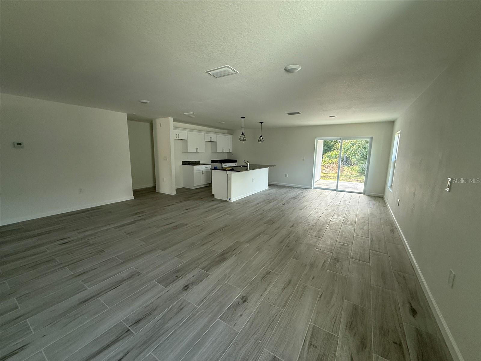 2509 WYOLA AVE