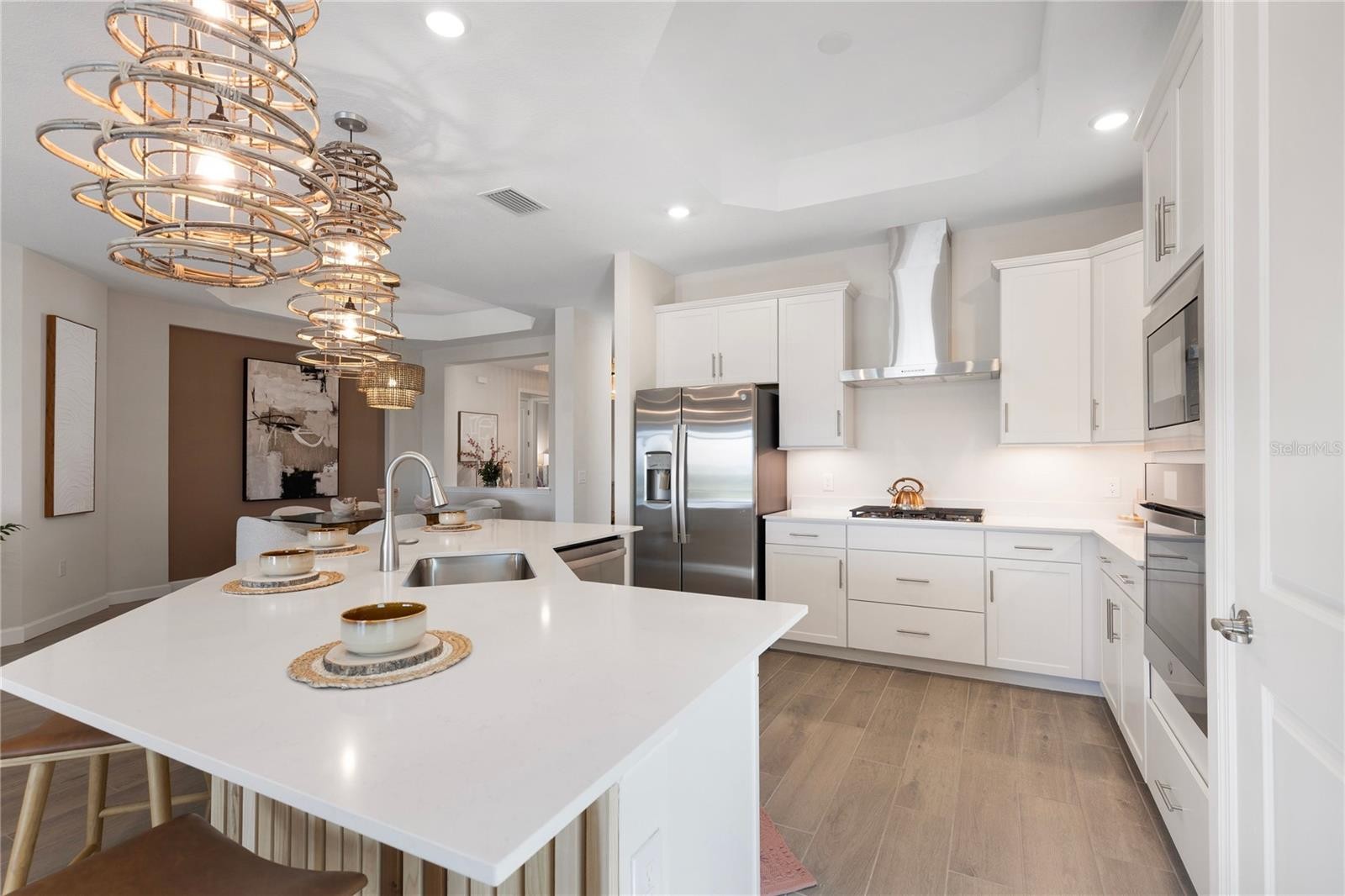 7157 INLET ISLES CT