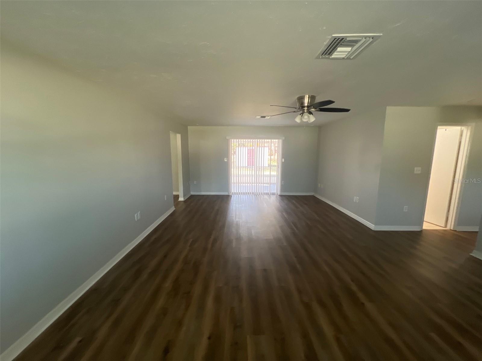 2638 TEAL AVE