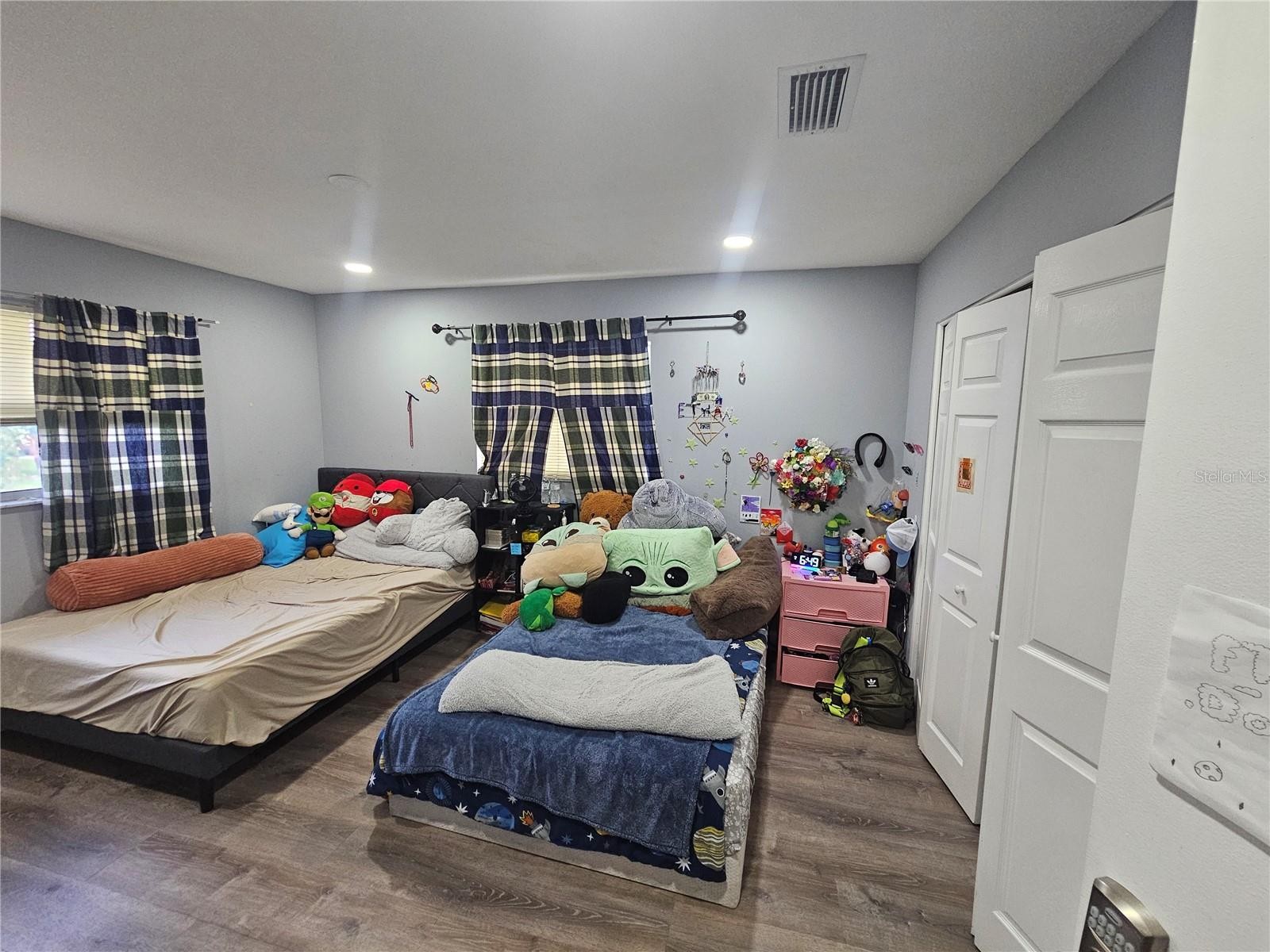 3110 22ND AVE W