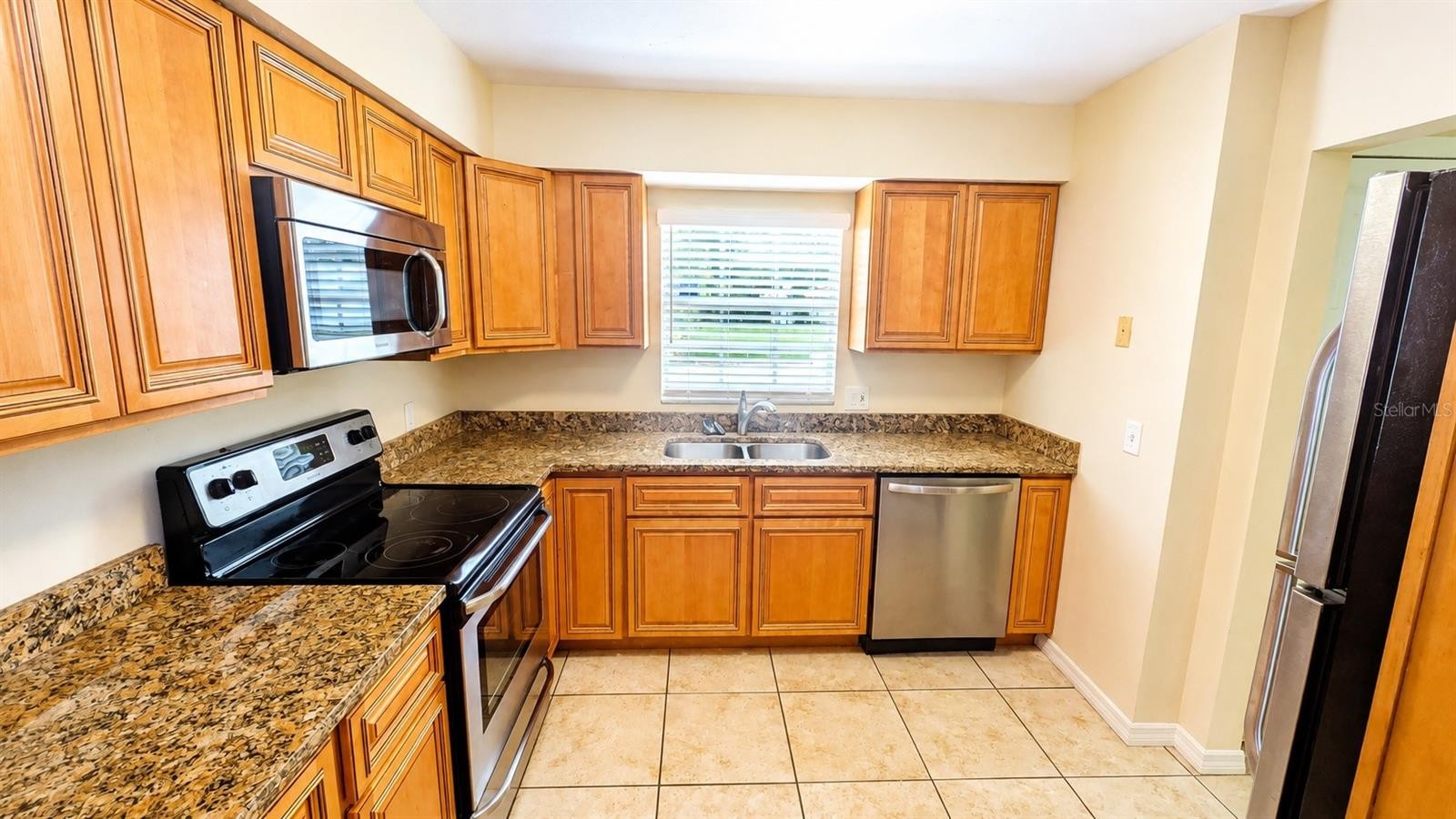 2405 ASPINWALL ST #2405