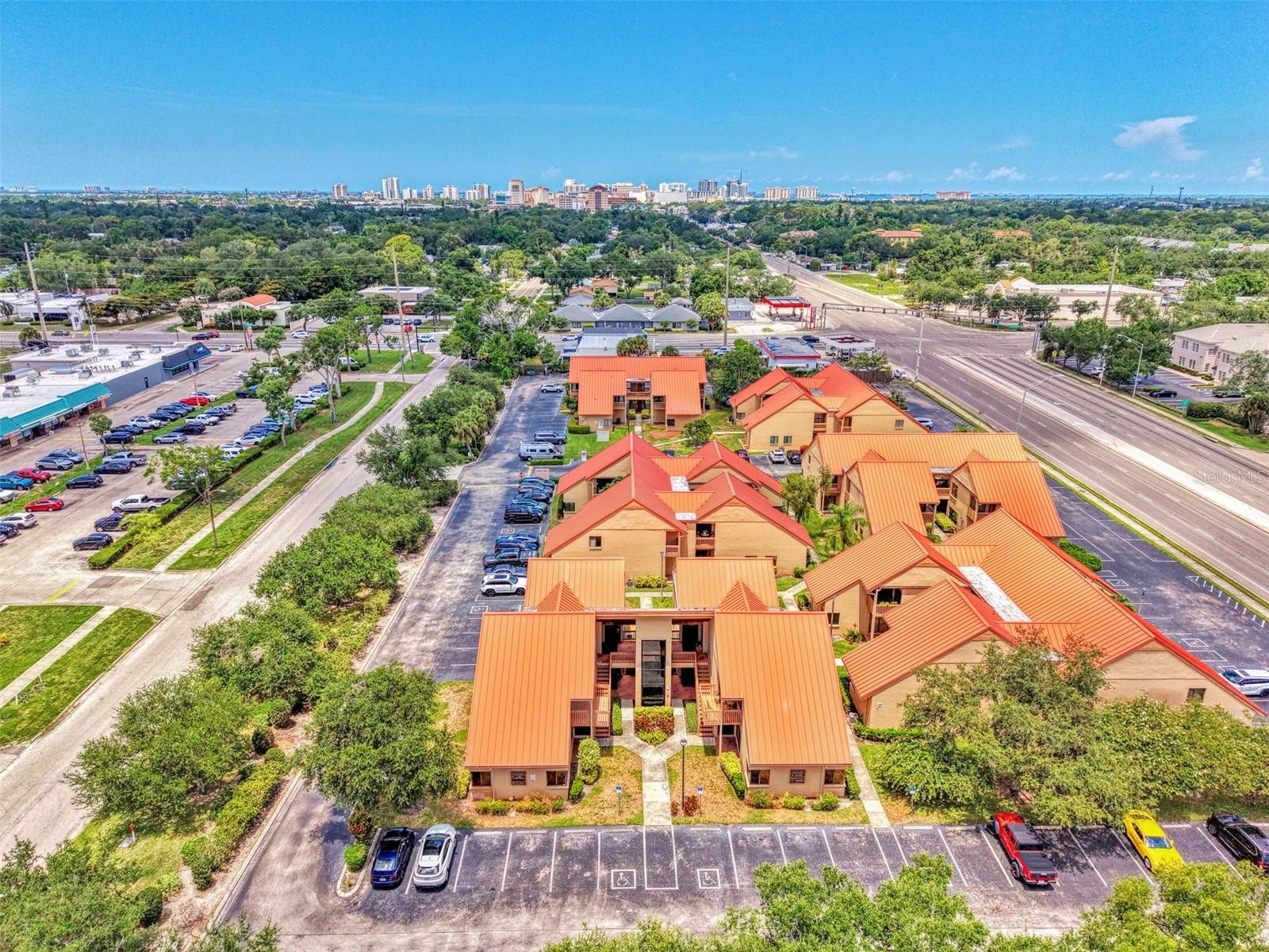 2831 RINGLING BLVD #E214