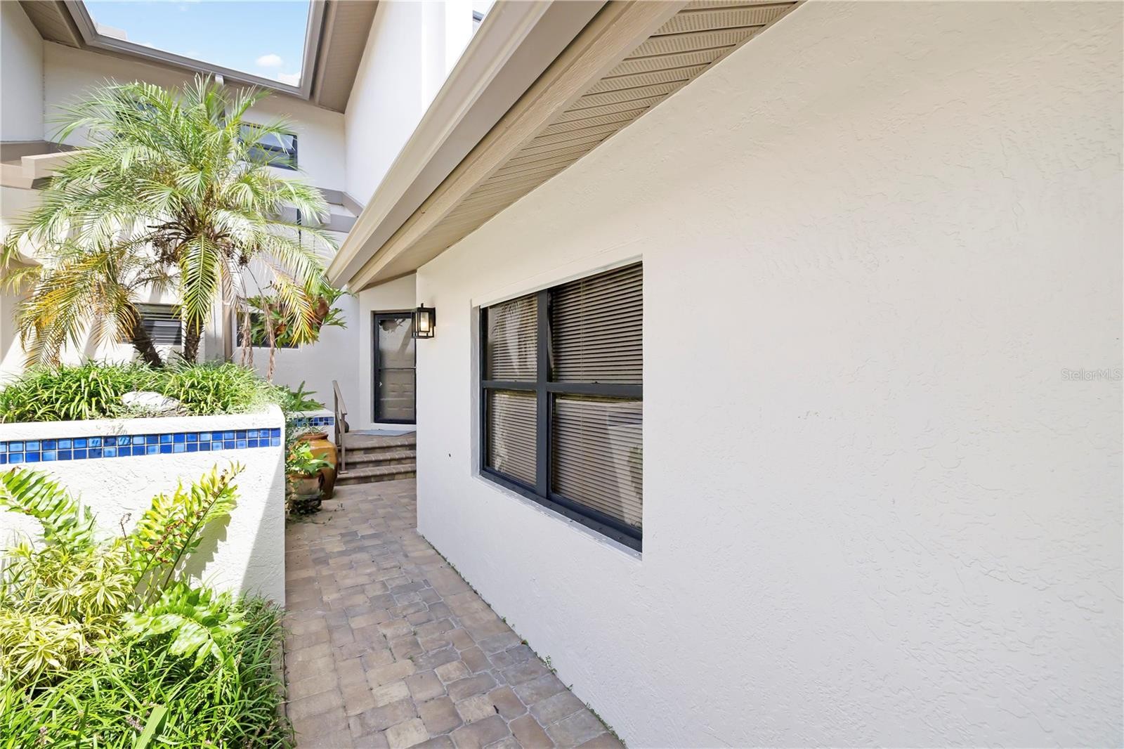 5239 HERON WAY #102