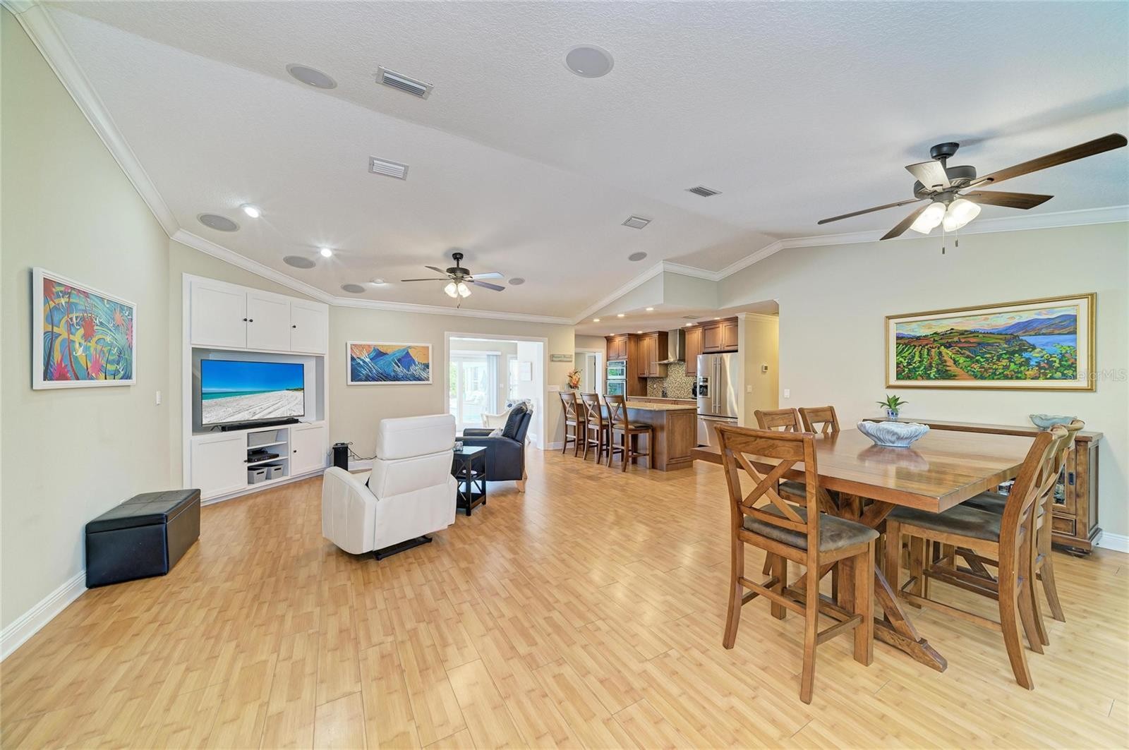 7620 2ND AVE W