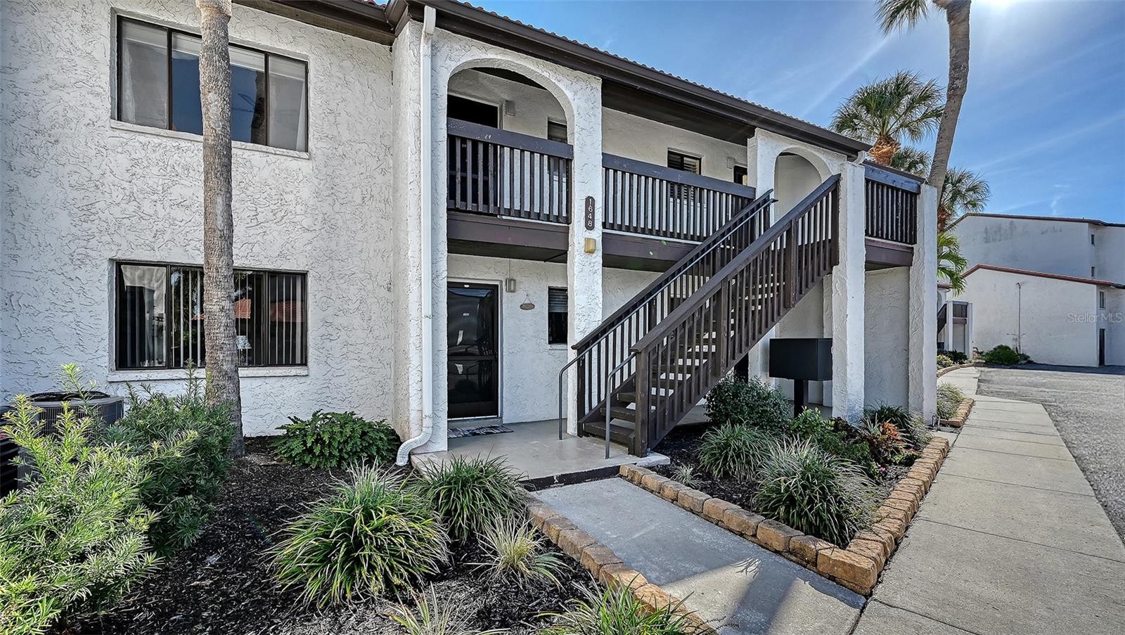 1648 STICKNEY POINT RD #1648-202