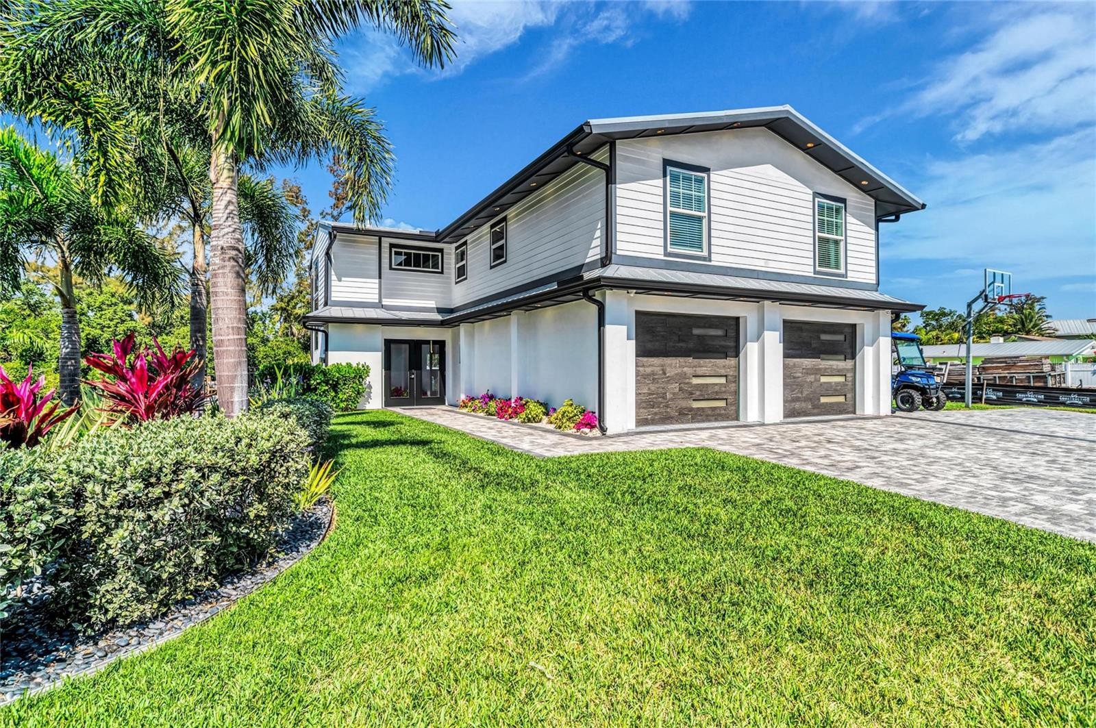 7149 LONGBOAT DR N