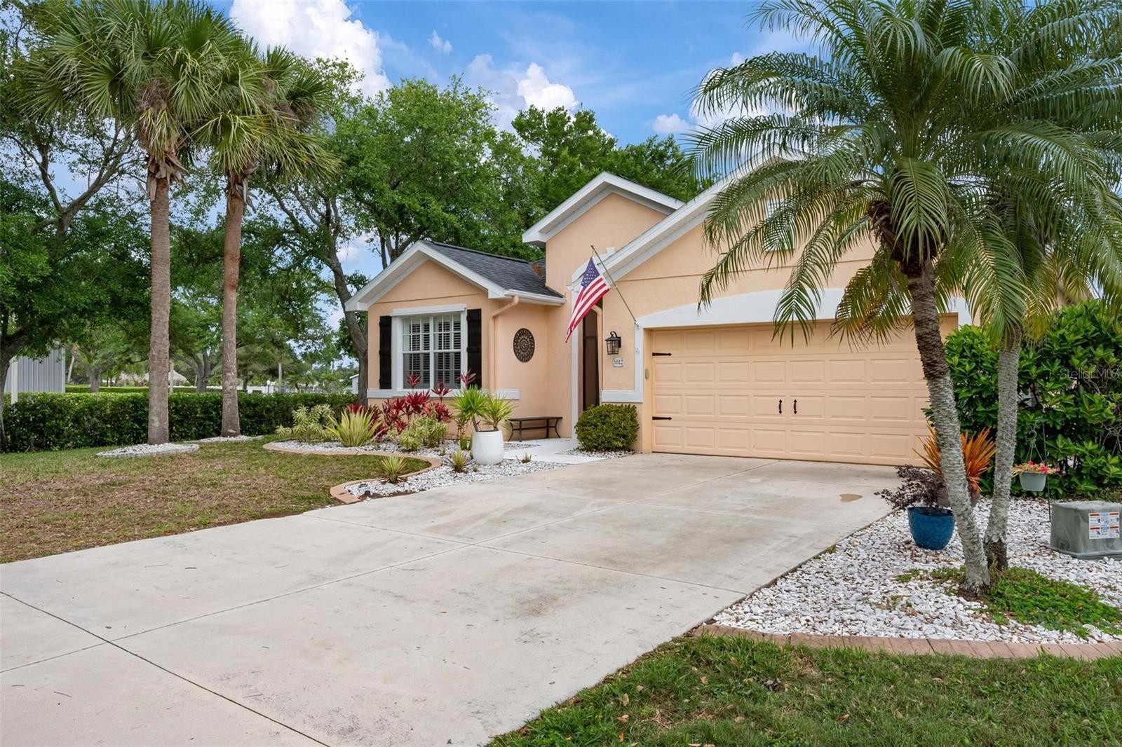 5012 LAKEHURST CT