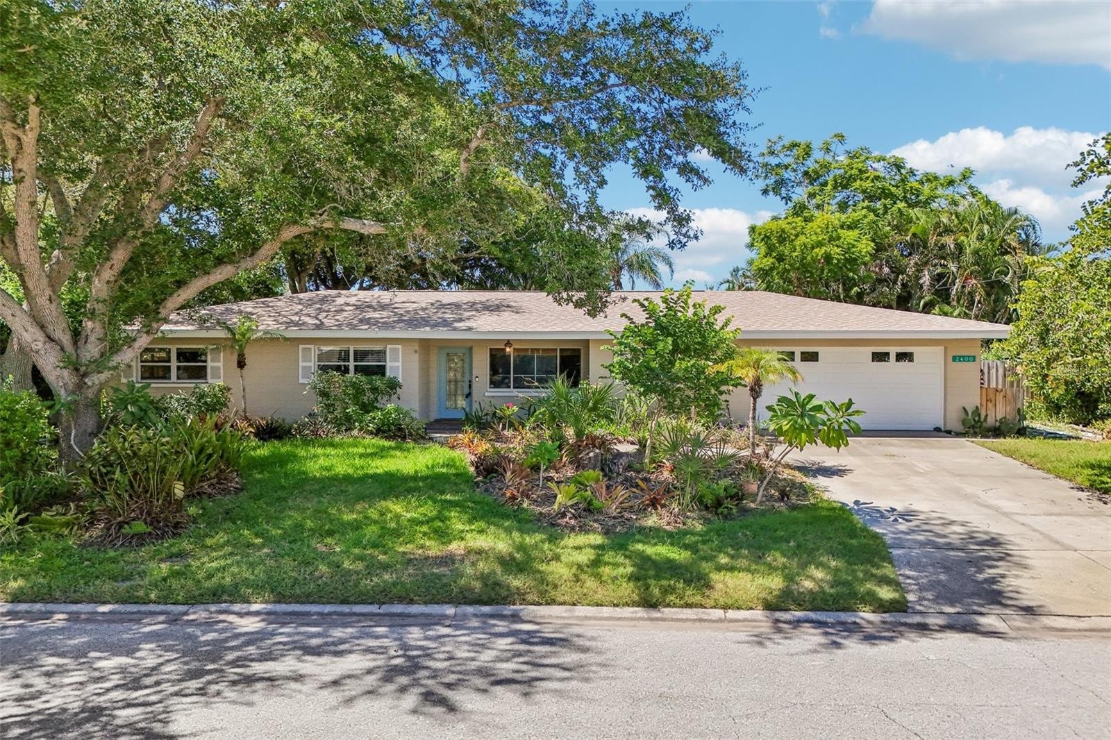 2400 S BRINK AVE