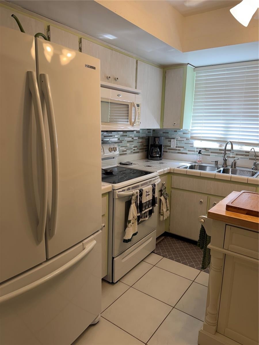 1807 UNIVERSITY PL #151