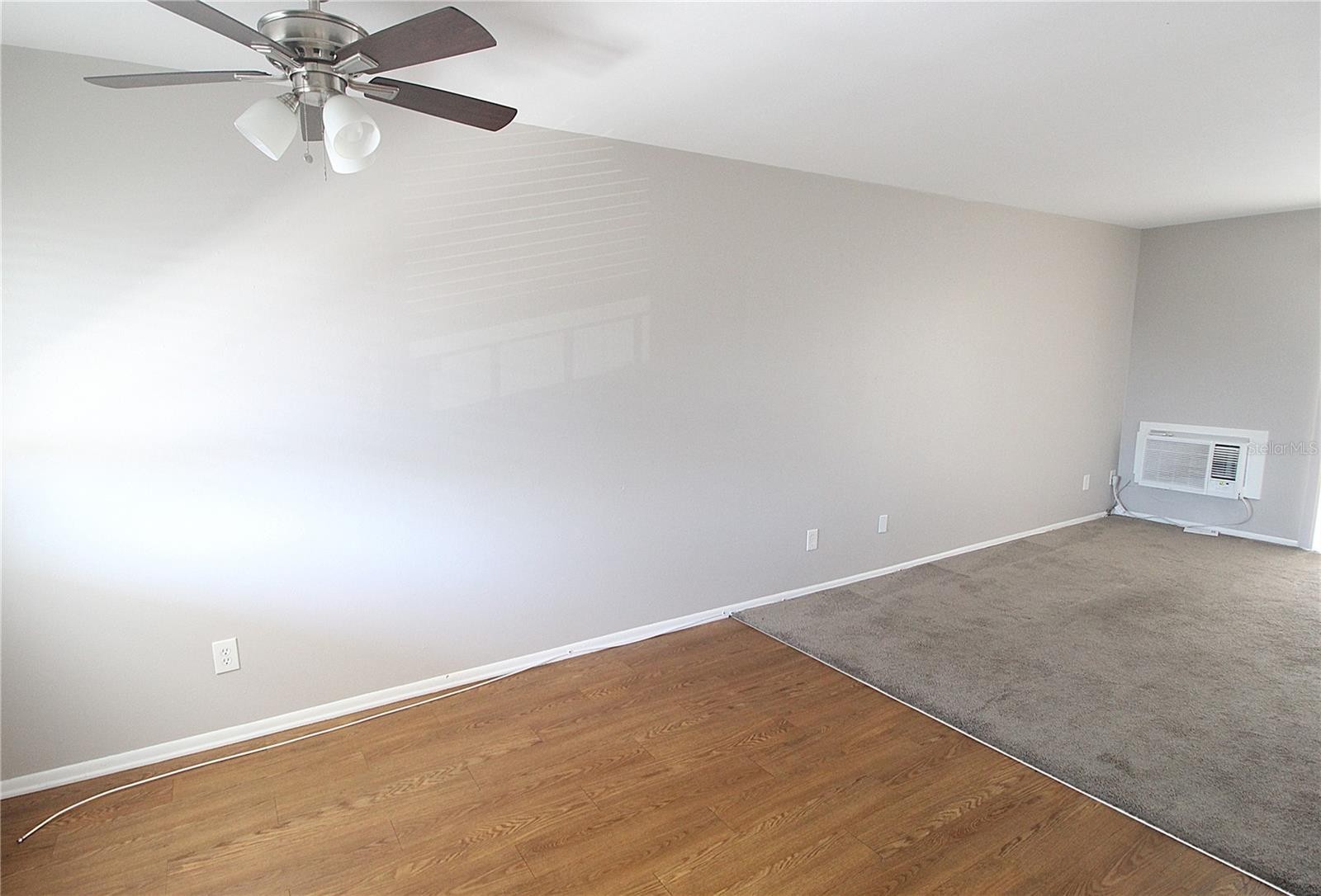 3001 BEE RIDGE RD #223